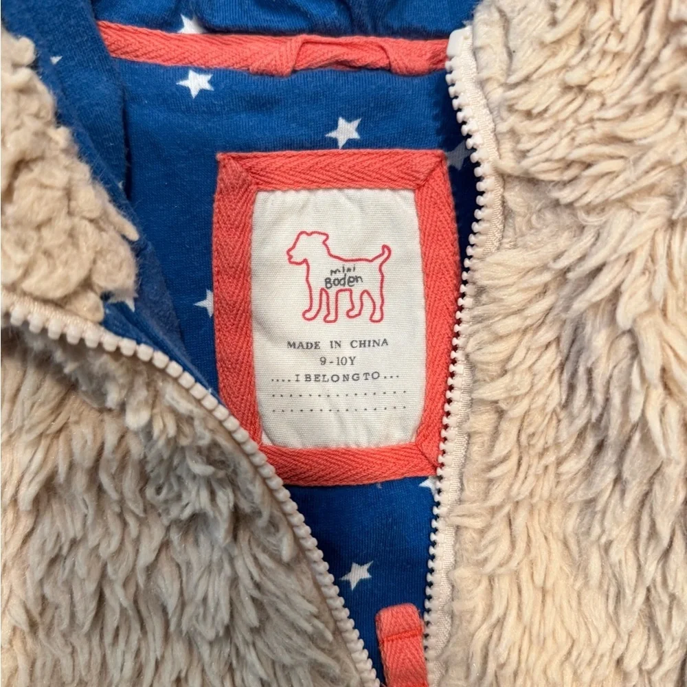 Boden Cream Sherpa Kids Vest with Blue Star Lining